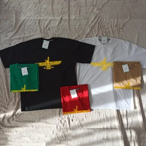 تیشرت طرح فروهر